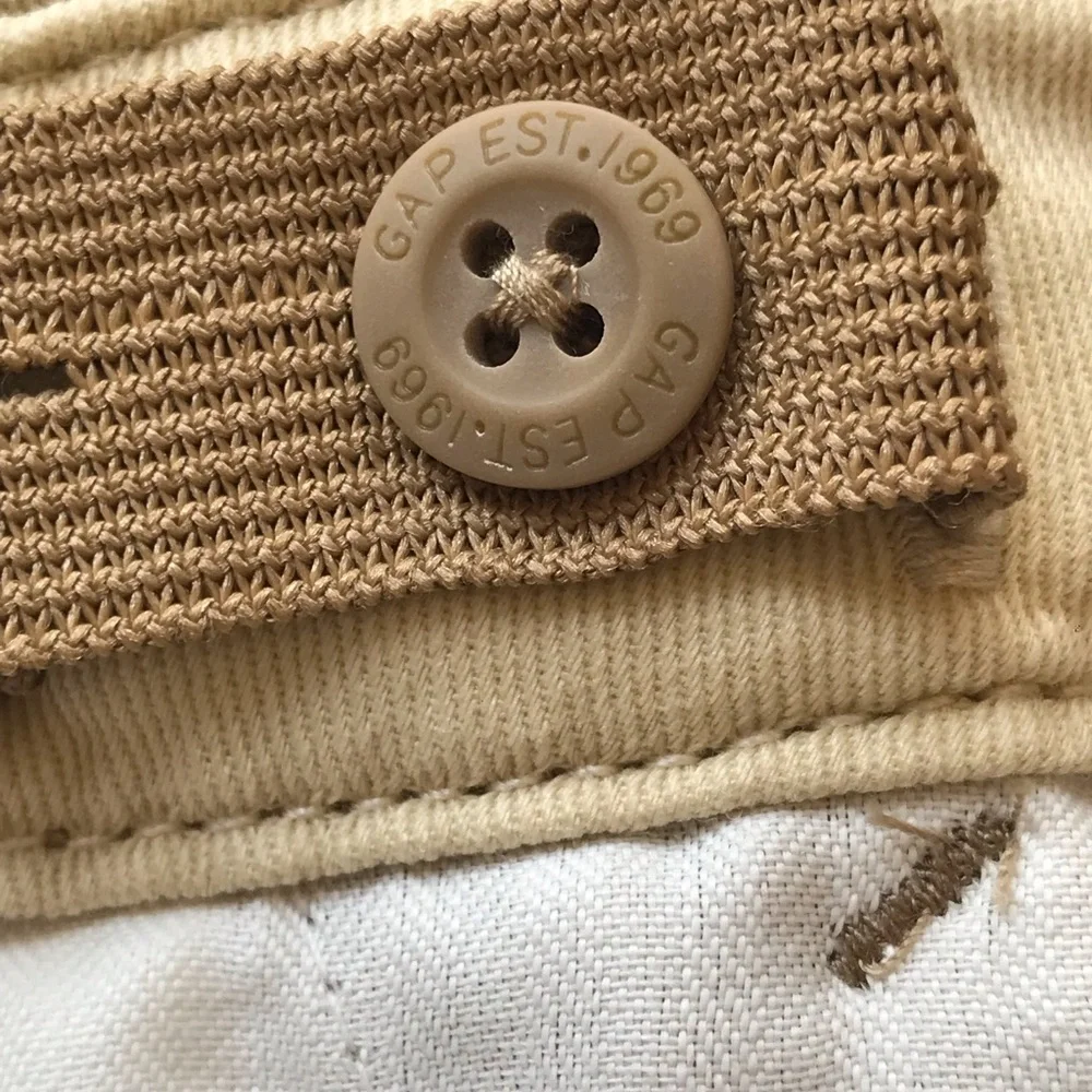 GAP Kids Uniform Chino Pants Khaki size 10 Unisex Design Button Cinch Adj. Waist